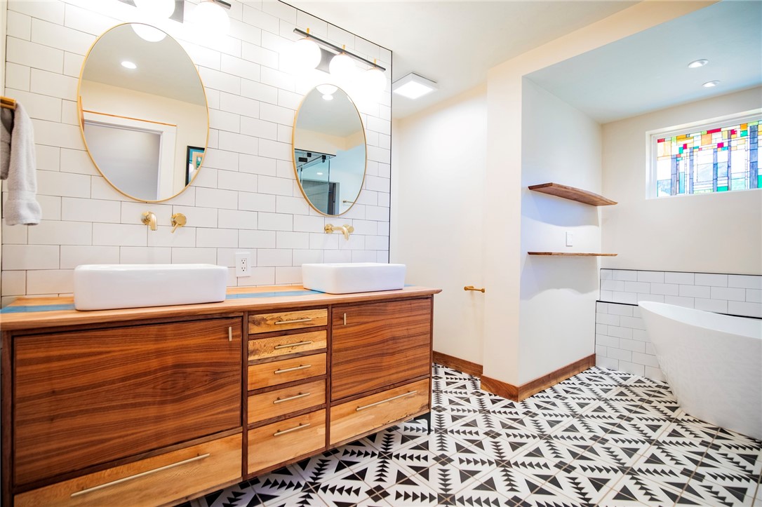 Buckingham Sub Bvv - Residential