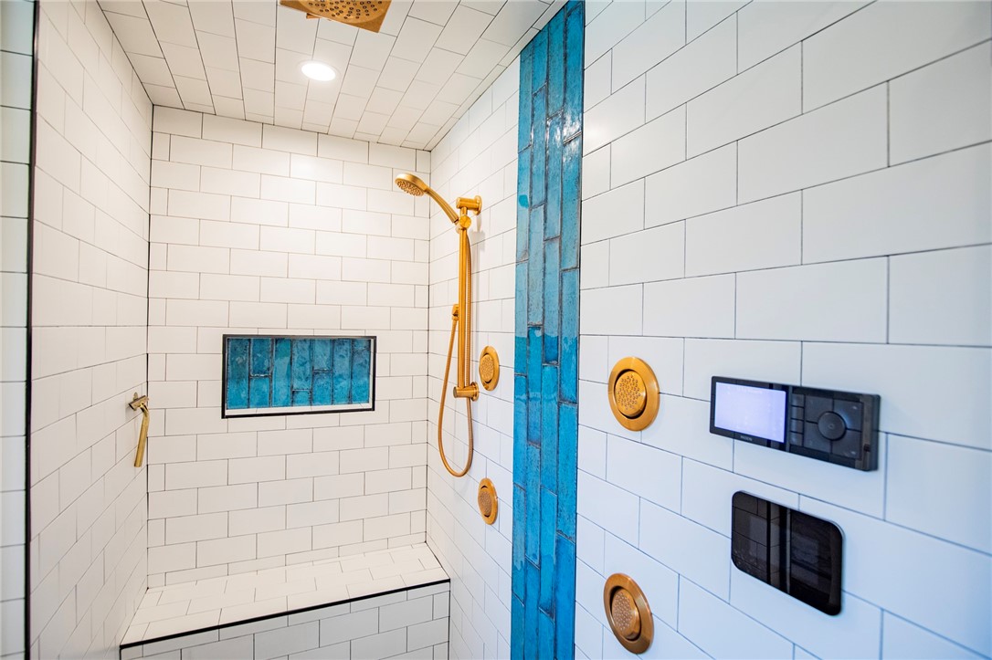 Buckingham Sub Bvv - Residential