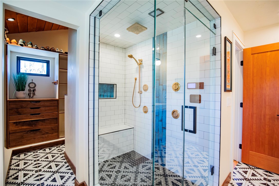 Buckingham Sub Bvv - Residential