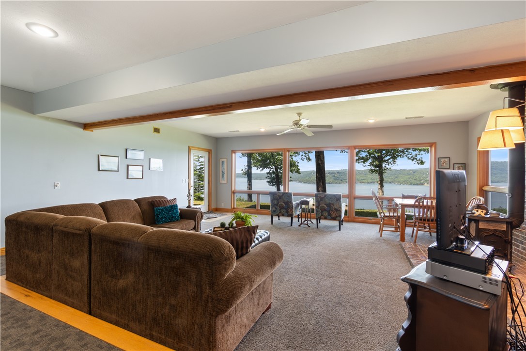 Point Mirage - Residential