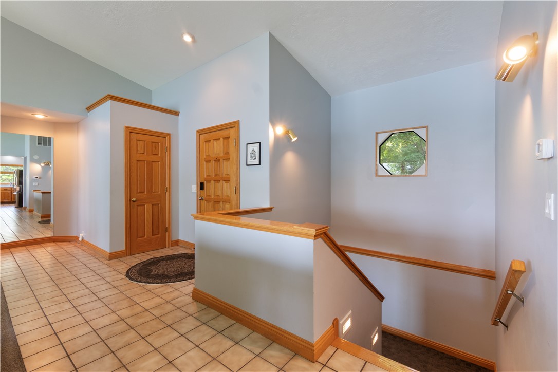 Point Mirage - Residential