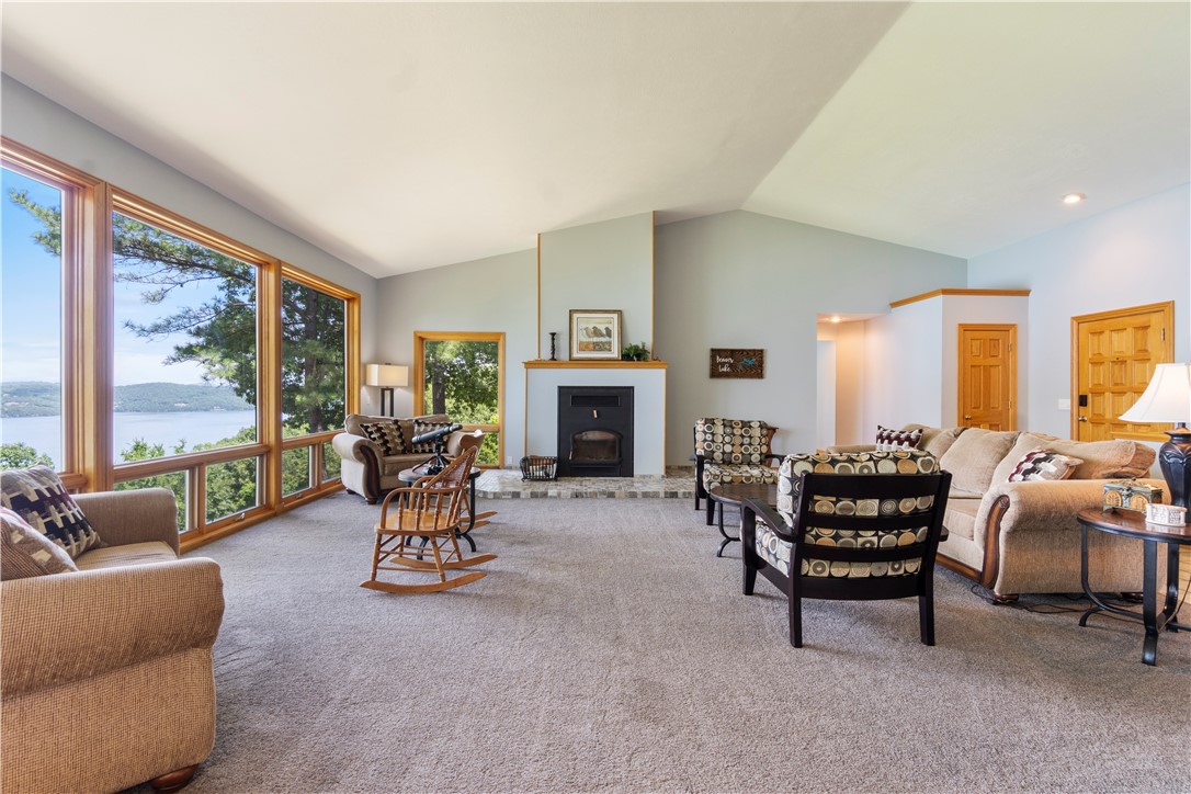 Point Mirage - Residential