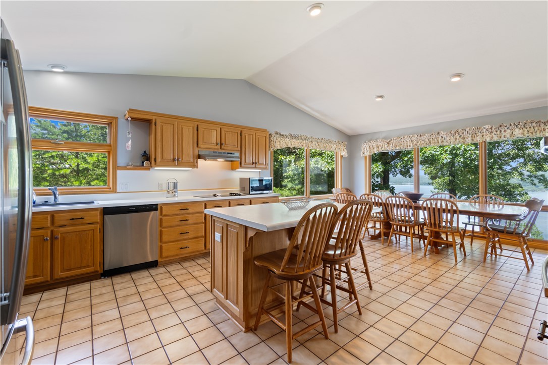 Point Mirage - Residential