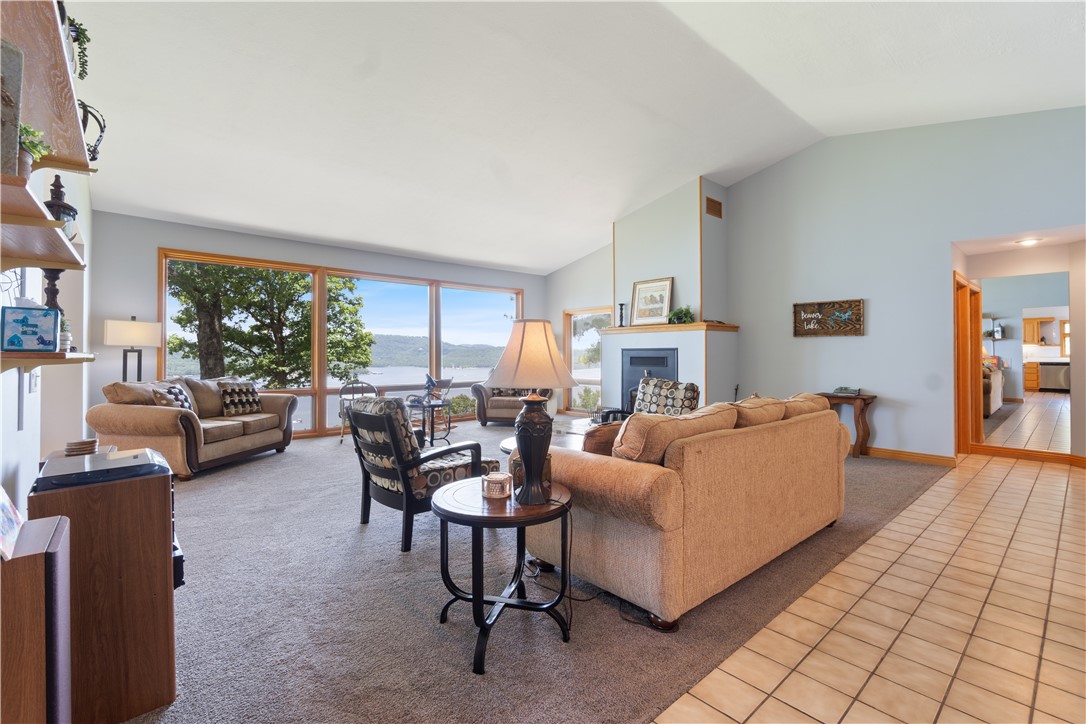 Point Mirage - Residential