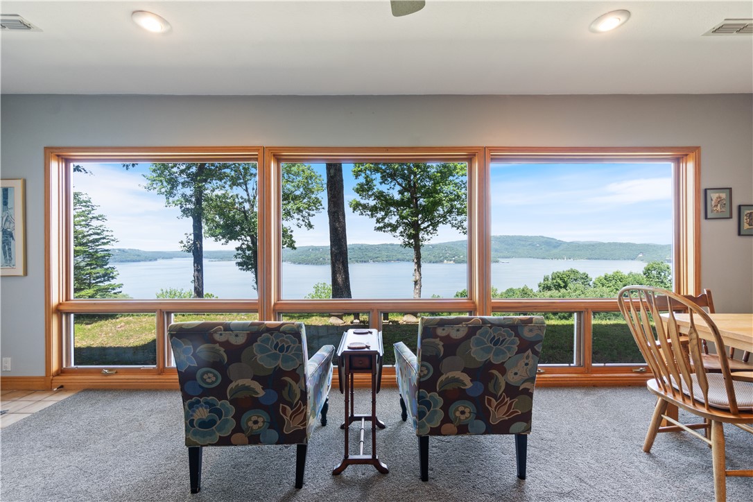 Point Mirage - Residential
