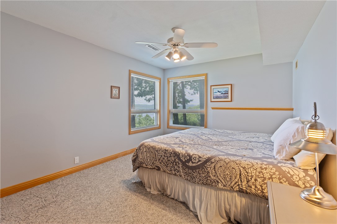 Point Mirage - Residential