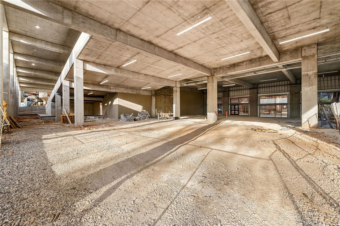 Downtown - Commercial Lease
