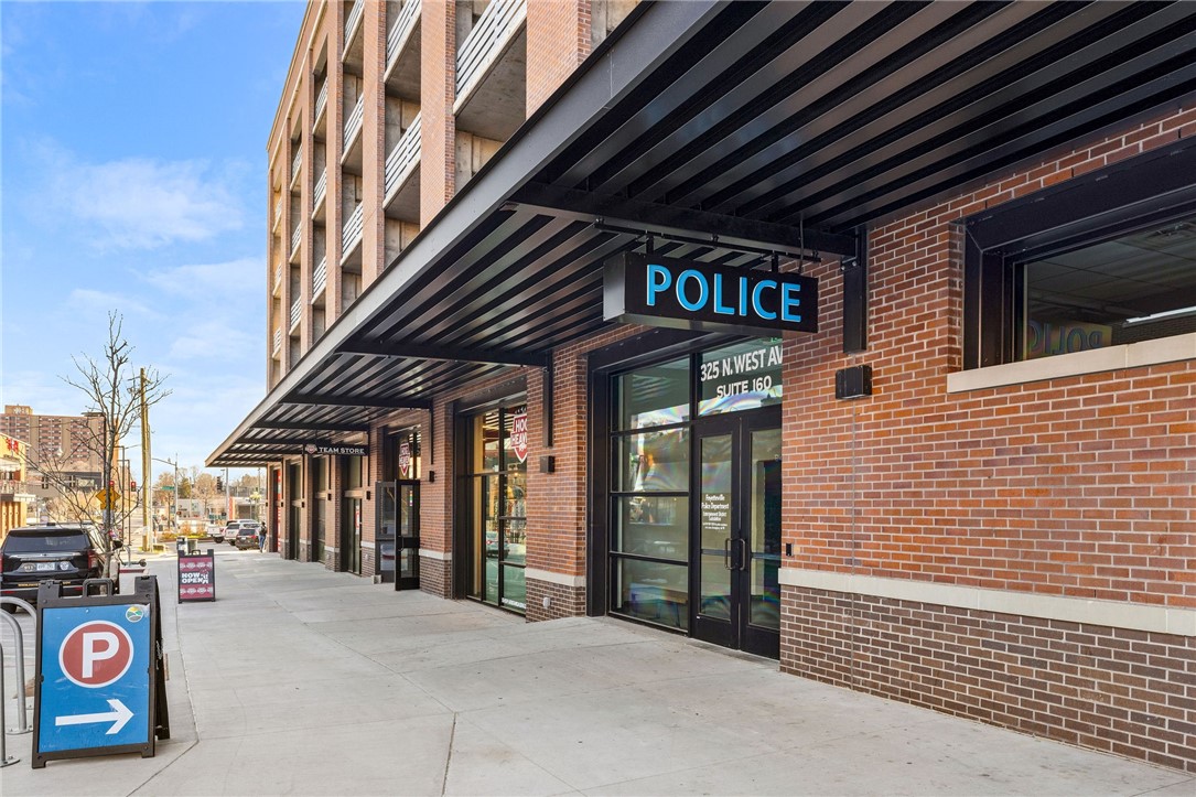 Downtown - Commercial Lease