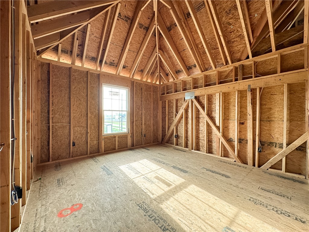 County Line Square - Residential