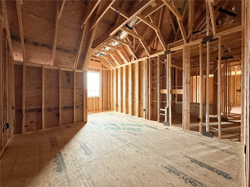 County Line Square - Residential