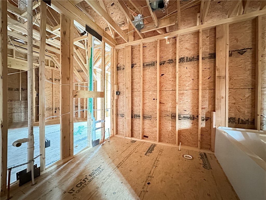 County Line Square - Residential