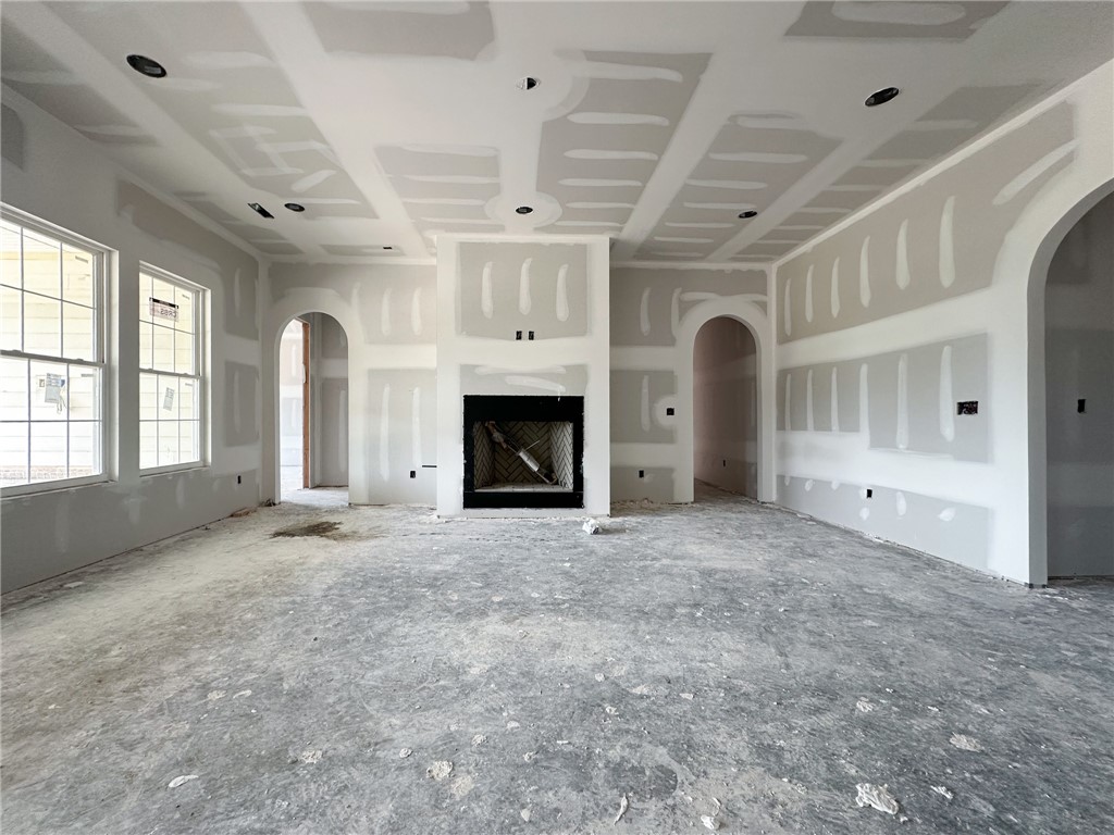 County Line Square - Residential