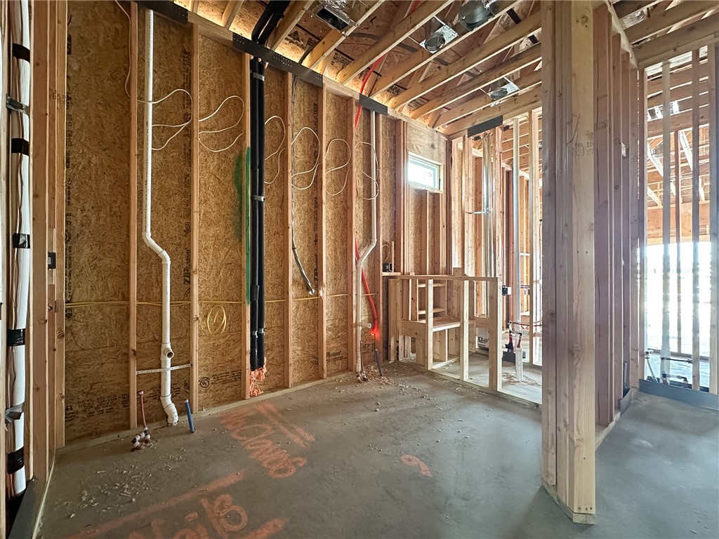 County Line Square - Residential