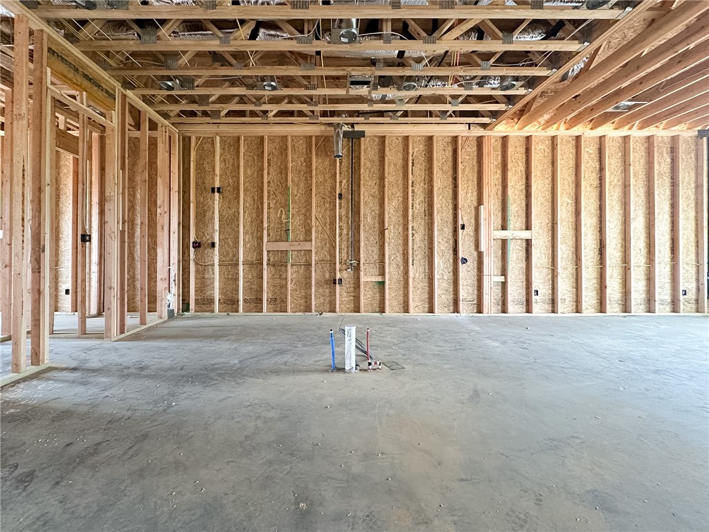 County Line Square - Residential