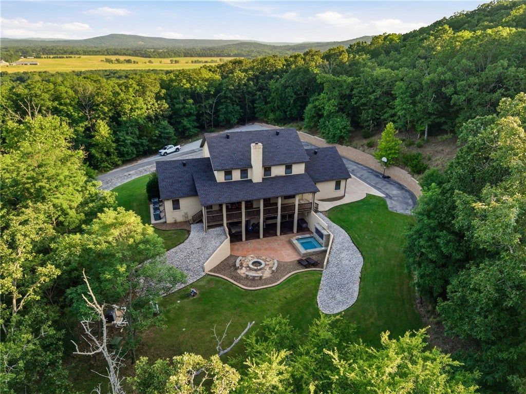 2314 N Fox Trail