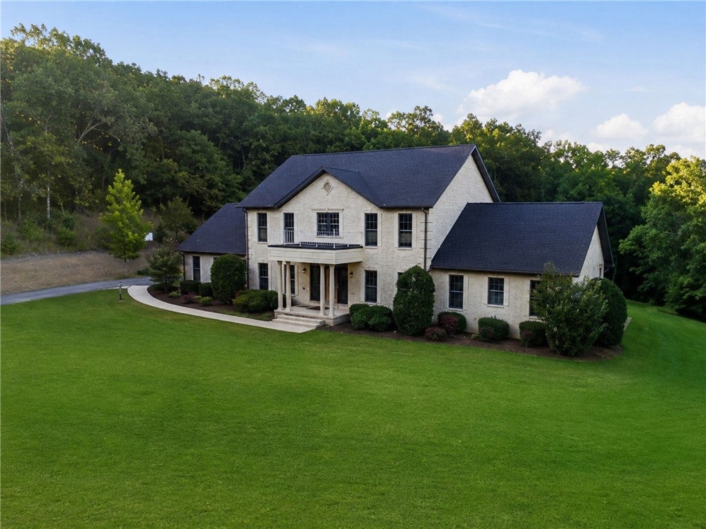 2314 N Fox Trail