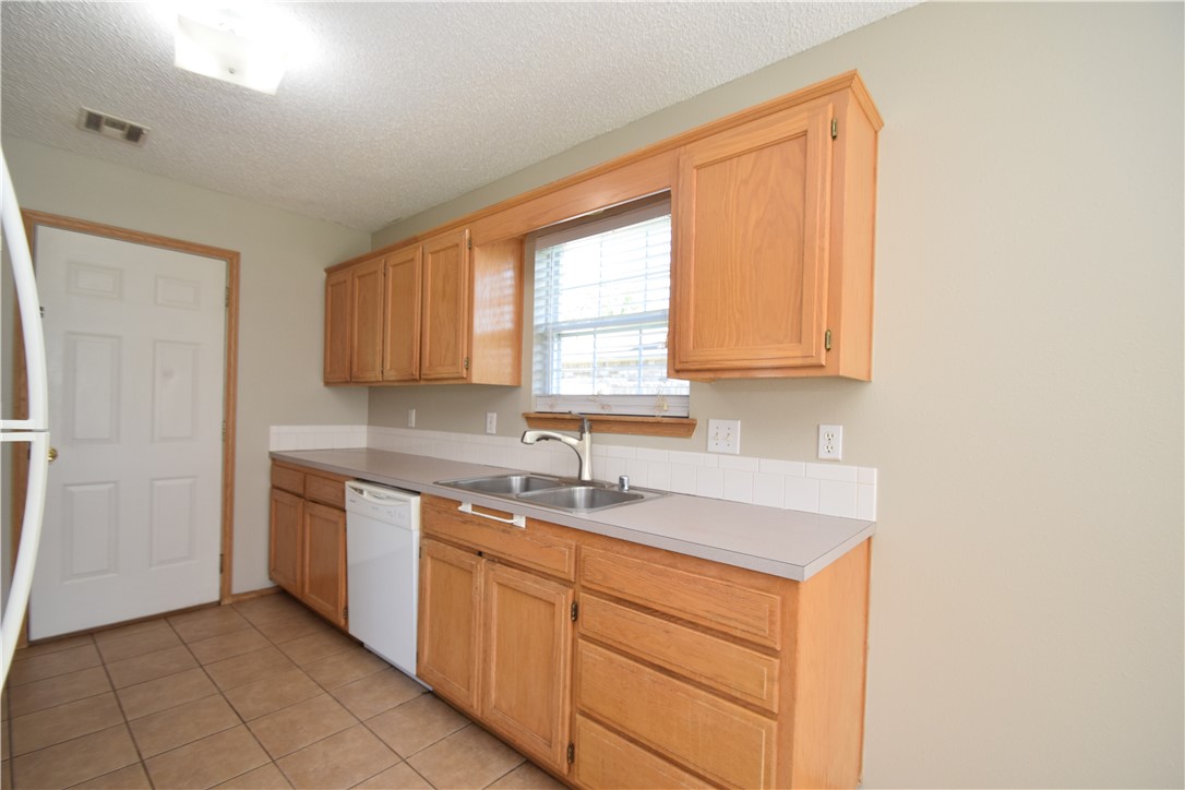 Burnett Add S/D - Residential Lease