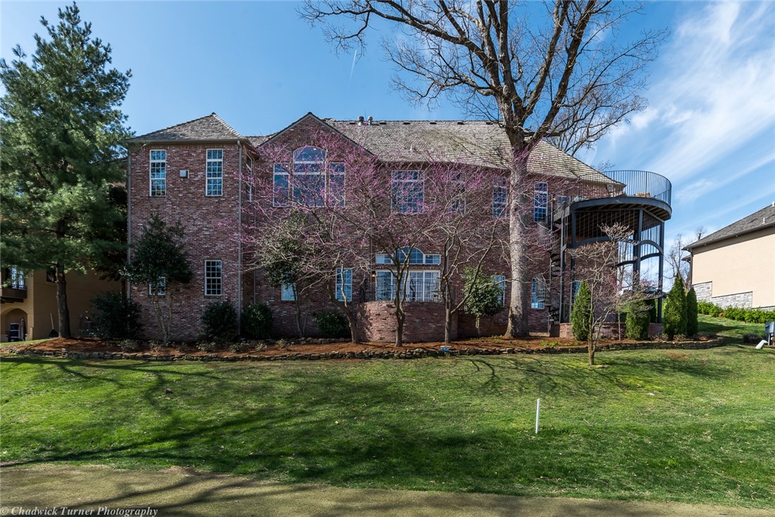 Pinnacle - Residential