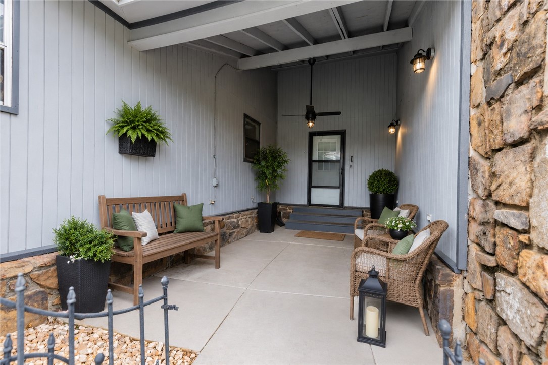 Photo 1 of 46 — 1013 W Linden Street, Rogers, AR 72756