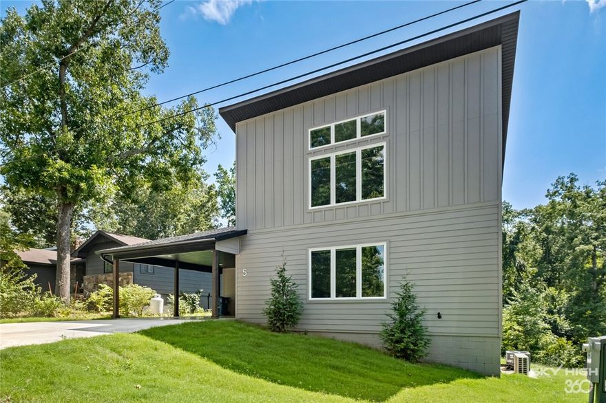 Fully furnished 2 bedroom/2.5 bathroom home available for rent with flexible leasing options. Month to month minimum with 6 months + preferred. Available to rent starting January 3rd. Utilities including electric, water, internet, and lawn care to be included in rent up to $250. Home also features a fully stocked kitchen, furniture, beds, linens, a washer, dryer, and a fridge. Pets to be considered.