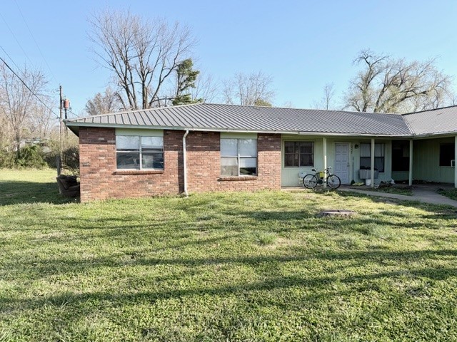 HENDRIX SUB PH I & II-ROGERS - Residential Lease