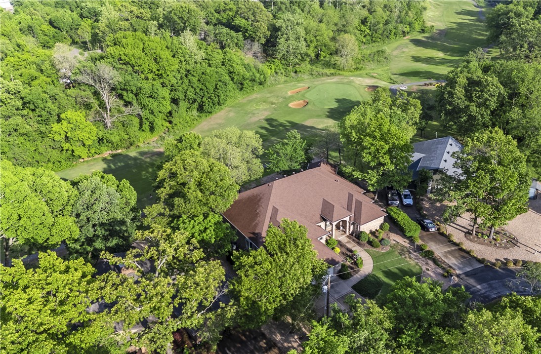 16 Ellwood Circle