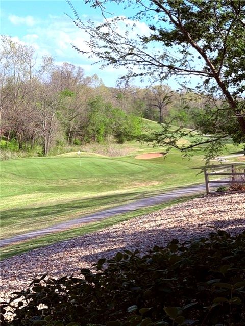 16 Ellwood Circle Bella Vista AR 72715