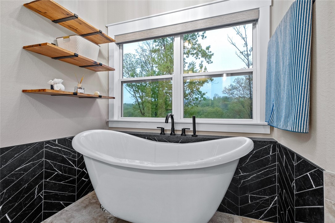 Beaver Lake - Residential