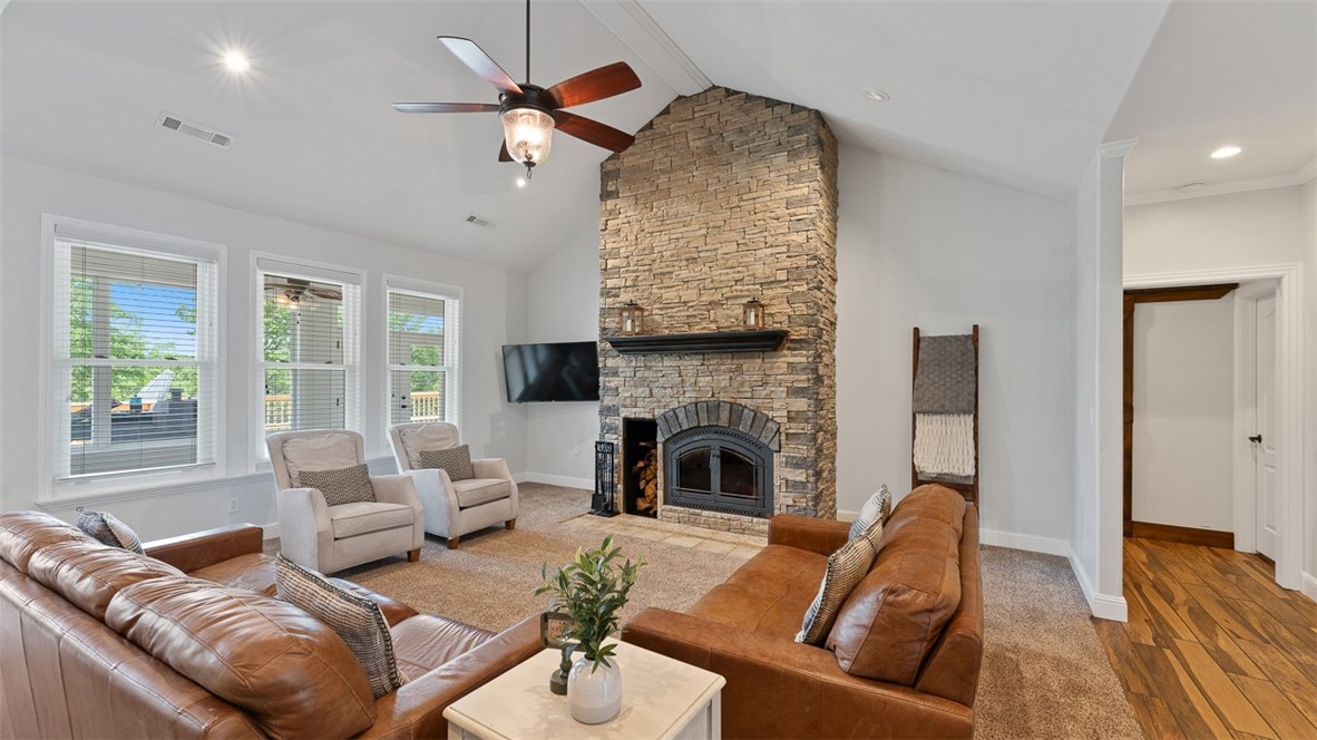 08-19-32 Rural - Residential