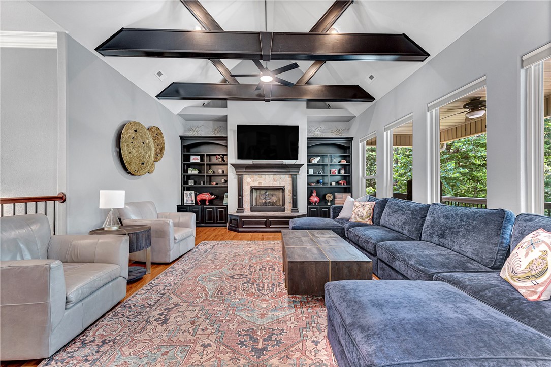 Point At Falls Hollow, The Rurban - Residential