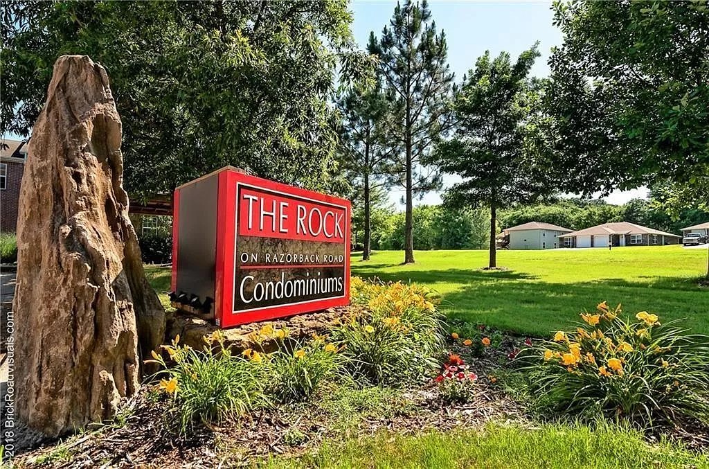 Rock On Razorback Condos Hpr - Residential Income