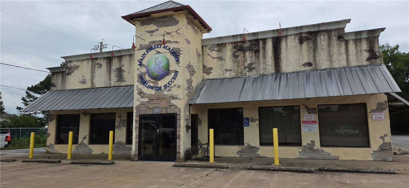 Siloam Spgs - Commercial Lease