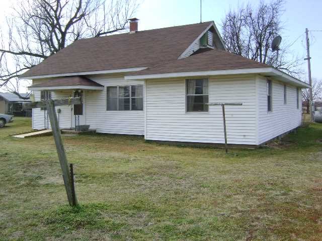 Sold at Print. House, barn and other out buildings on 103.79 acres m/l