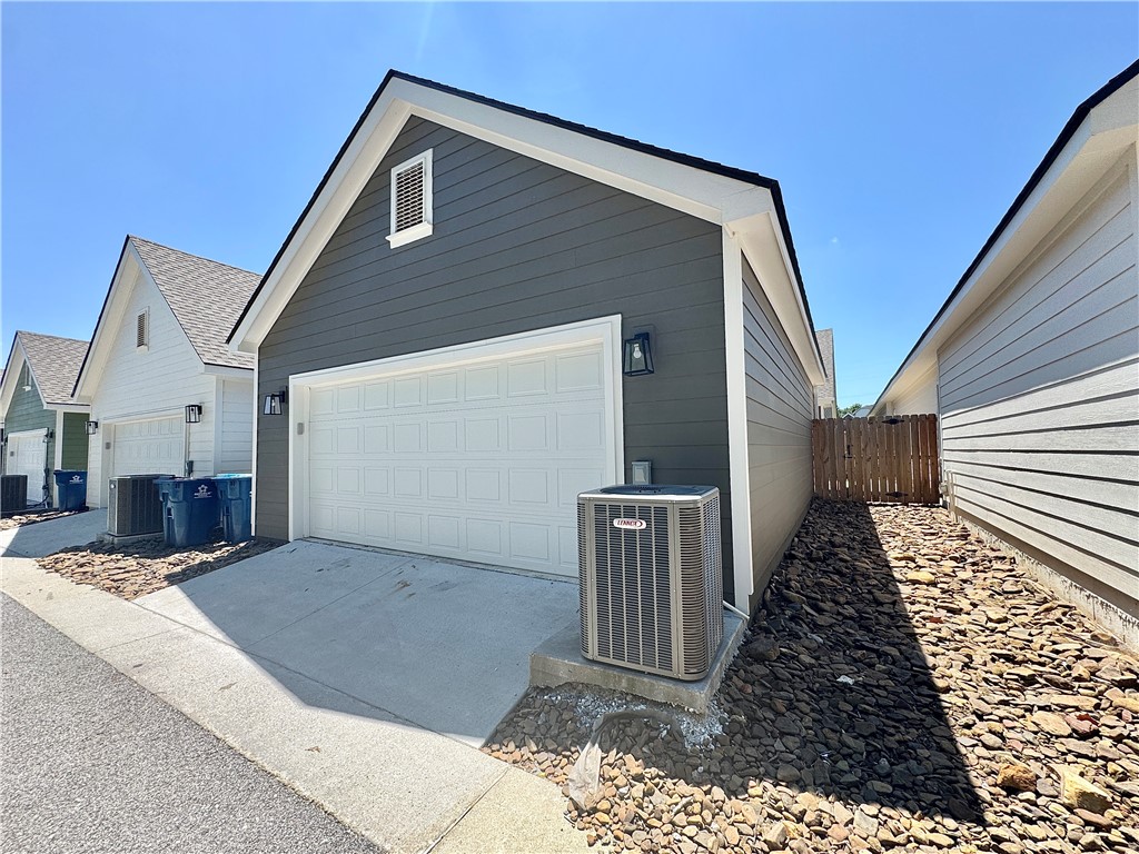 Hawthorne Heights - Residential Lease