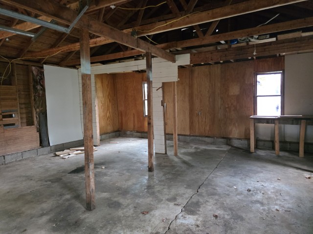 Holt Paradise - Residential