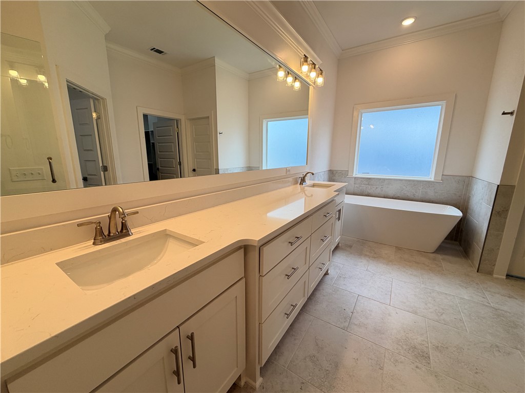 Crescent View - Residential