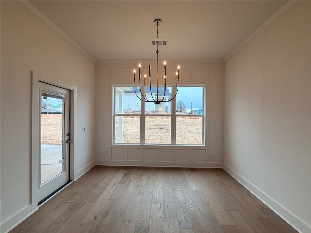 Crescent View - Residential