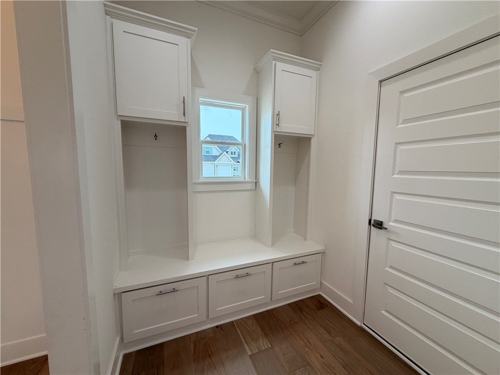 Crescent View - Residential