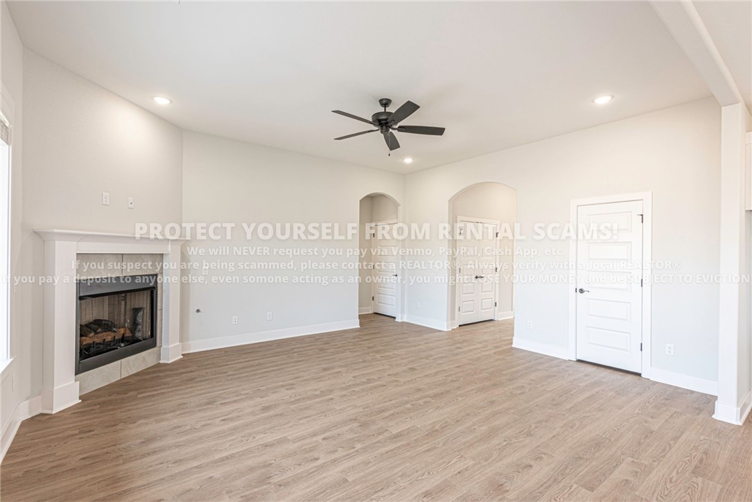 Woodridge Sub Ph Iii & Iv - Residential Lease