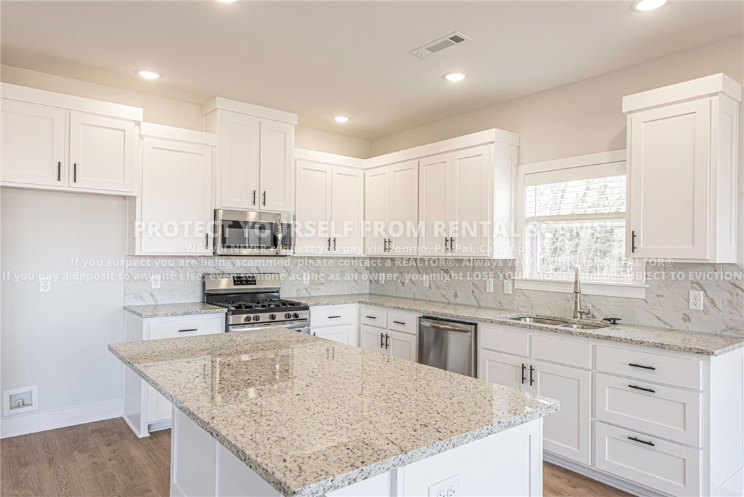 Woodridge Sub Ph Iii & Iv - Residential Lease