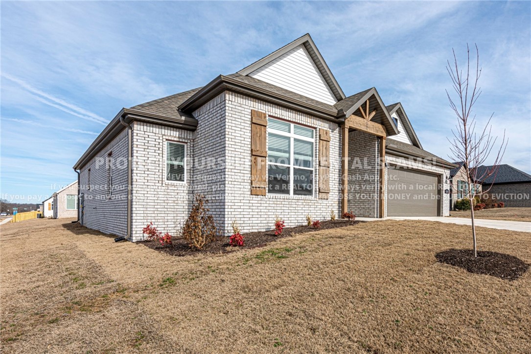 Woodridge Sub Ph Iii & Iv - Residential Lease