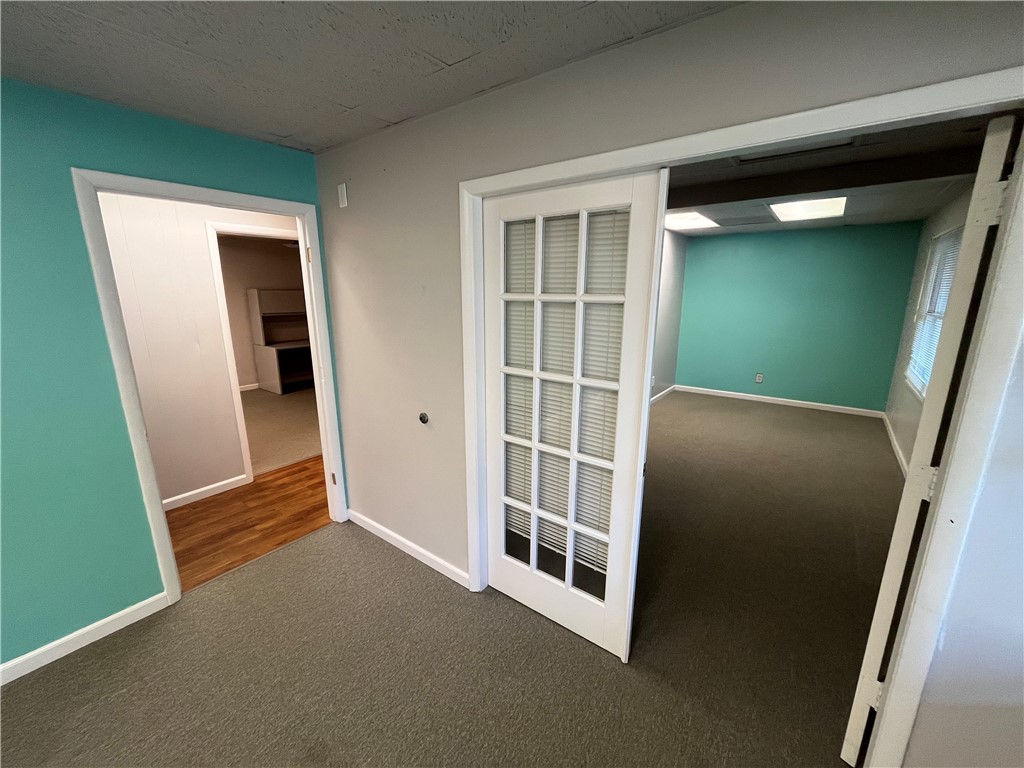 3-16-30 FAYETTEVILLE OUTLOTS - Commercial Lease