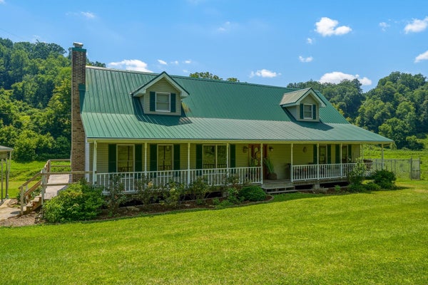 4461 CHARLEYS CREEK RD, CULLODEN, WV 25510 - Image 187bb1ba060eb573c93c769e596bc7fb/575387618