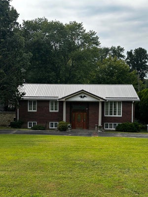 230 FORREST RD, HURRICANE, WV 25526 - Image 24d2bcf12d1aaa52f6fa1a0d47f13578/1077810910