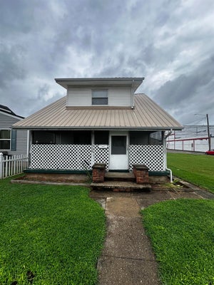 1420 PRIMROSE AVE, HUNTINGTON, WV 25701 - Image 64f370aba251d9c62c7c6c8b2c4562ca/923546789