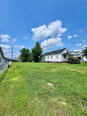 266 KENTUCKY ST, HUNTINGTON, WV 25704 - Image bfc5fb9e1b0ea7810fe6eba6520d30f1/1537676696