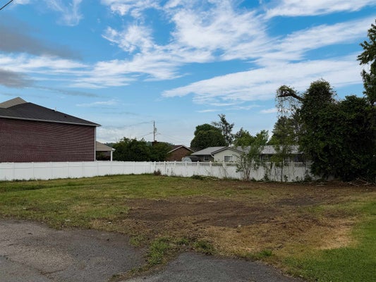 113 ASHLAND DR, SOUTH POINT, OH 45680 - Image f33b9e66a1b3c0c2bf86dc9df6a096eb/805641689