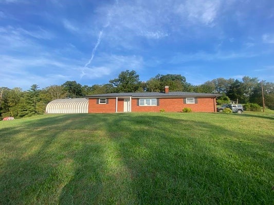 7737 TUCKER RD, ASHLAND, KY 41102 - Image f74bef82debcfc934e94855398295bde/3734384193