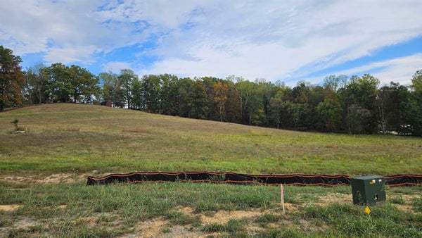 2 ABERDEEN DRIVE, ONA, WV 25545 - Image f7ea63d133e37d9ed5f5a38bc1e7205a/3034653993