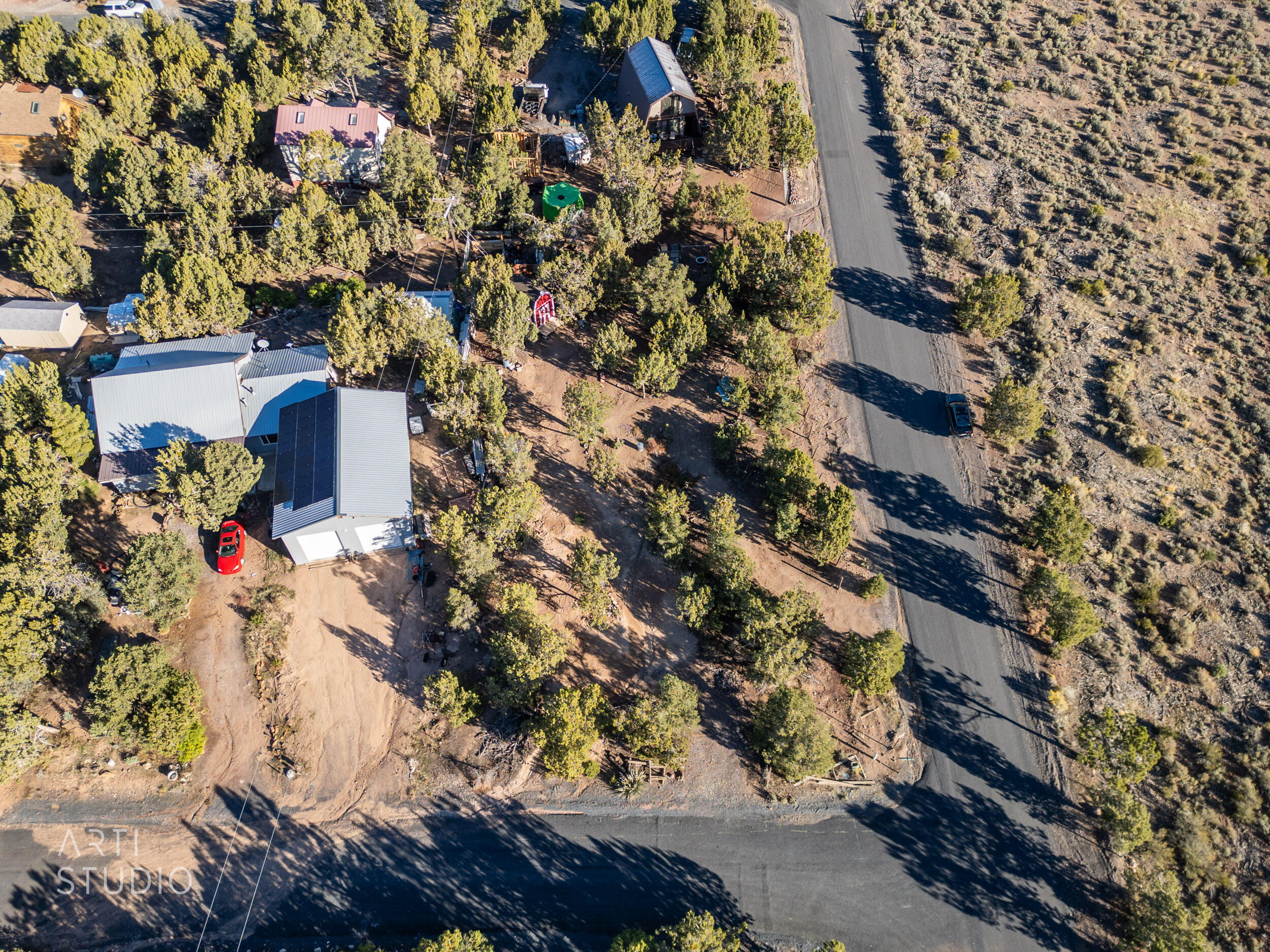 DIXIE DEER ESTATES - Land